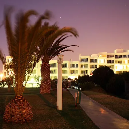 Ξενοδοχείο με διαμερίσματα Prainha Clube