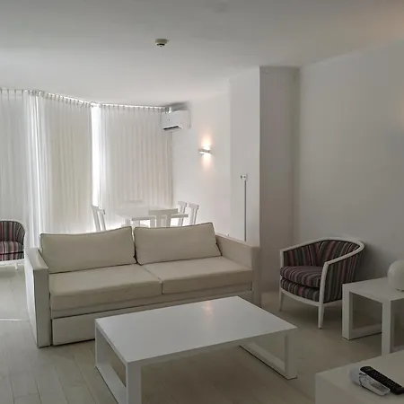 Prainha Clube アパートホテル