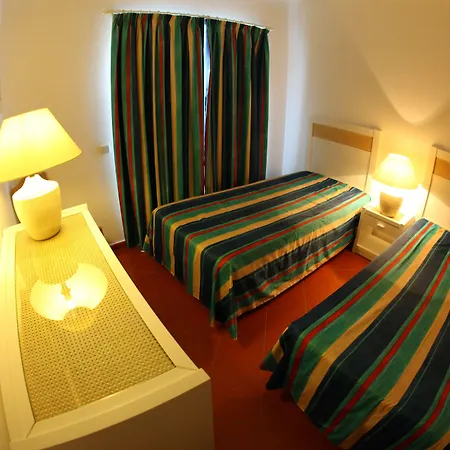 Prainha Clube アパートホテル アルヴォル