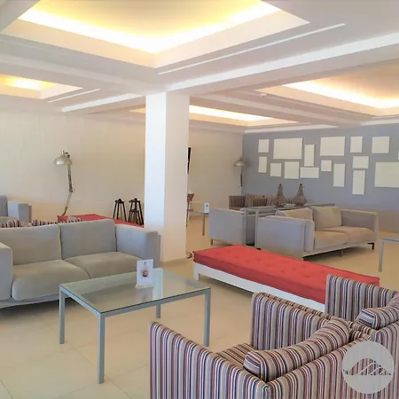 Prainha Clube 4* アルヴォル