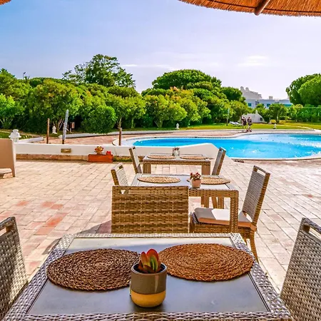 Aparthotel Prainha Clube 4*