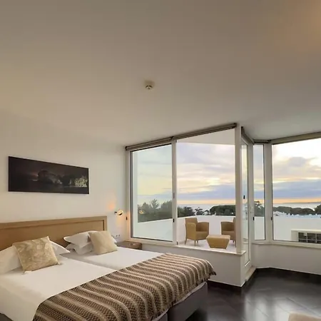 Prainha Clube Aparthotel 4*