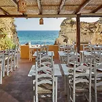 Apartahotel Prainha Clube